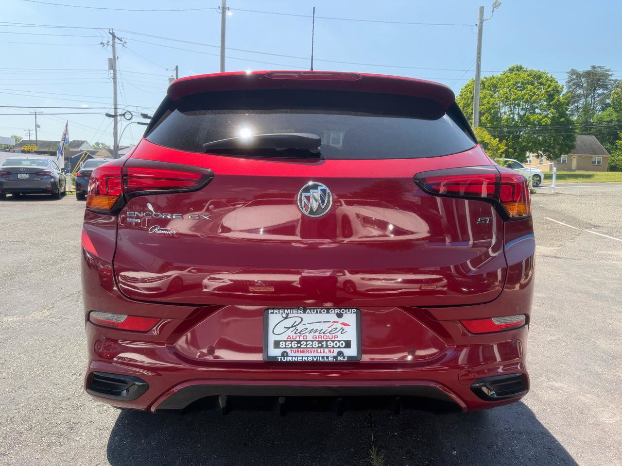 Used 2021 Buick Encore GX Select w/ Advanced Technology Package AWD/4WD image 6