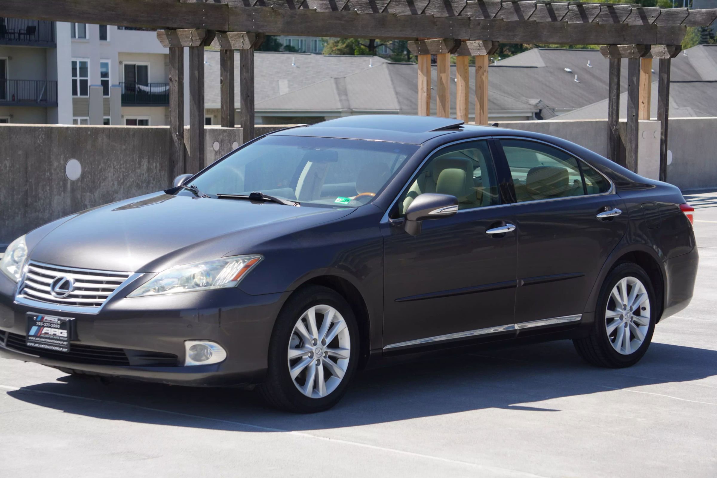 Used 2011 Lexus ES 350 image 5