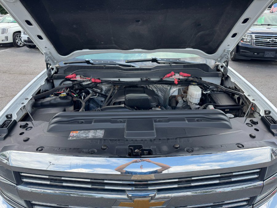 Used 2018 Chevrolet Silverado 2500 LT AWD/4WD image 23