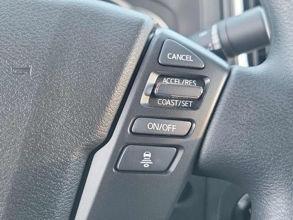 New 2026 Nissan Frontier SV w/ Tow Package image 6