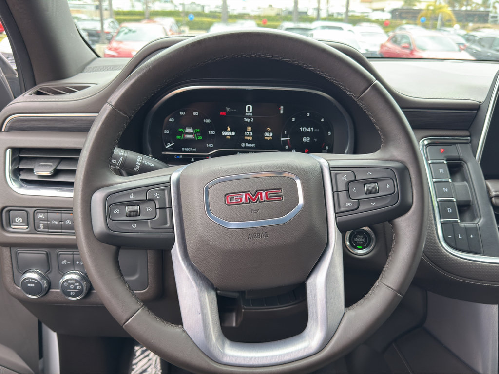 Used 2024 GMC Yukon SLT RWD image 13