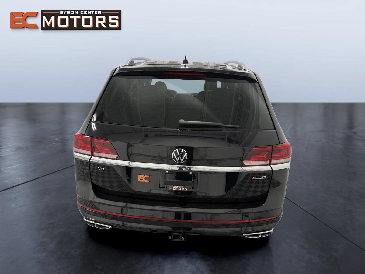 Used 2022 Volkswagen Atlas SEL Premium R-Line AWD/4WD image 5
