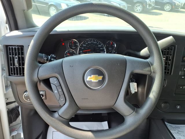 New 2026 Chevrolet Express 3500 LT w/ LT Preferred Equipment Group RWD image 16