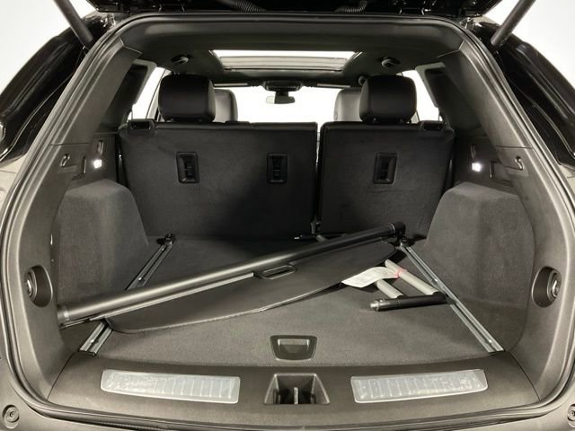 Certified 2025 Cadillac XT5 Premium Luxury image 32