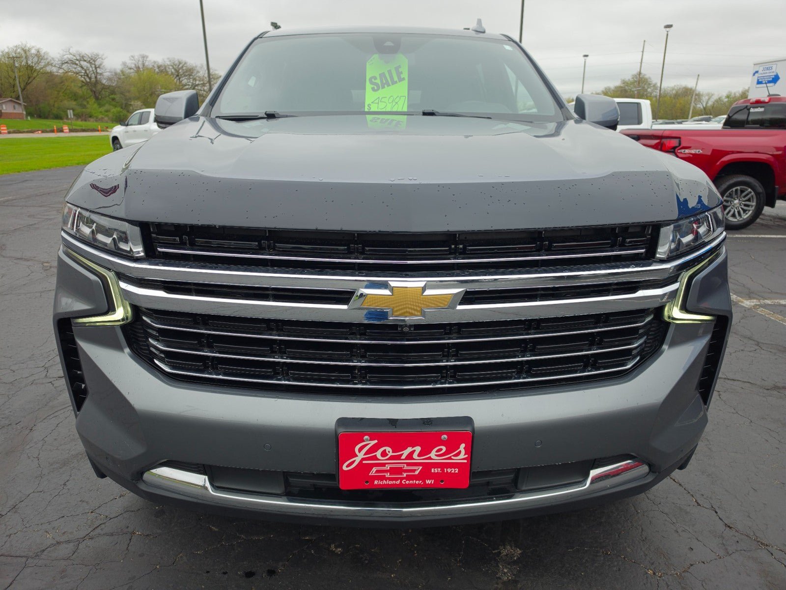 Used 2022 Chevrolet Tahoe LT w/ Luxury Package AWD/4WD image 8