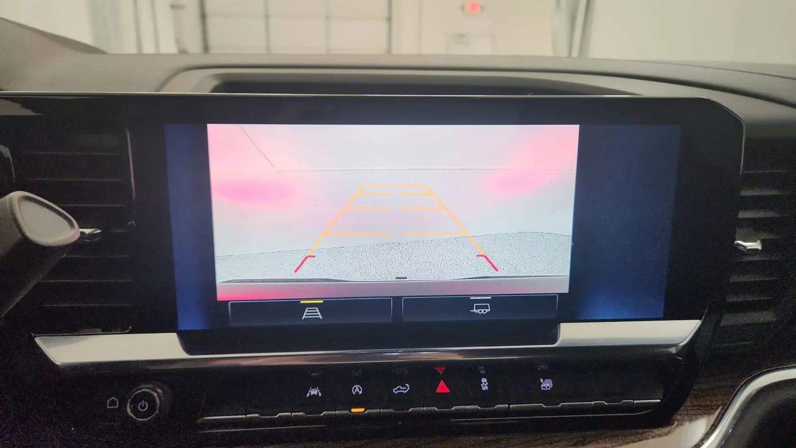 Used 2025 Chevrolet Silverado 1500 LT image 29