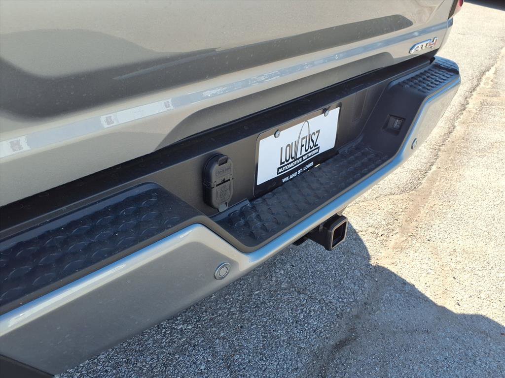 New 2026 GMC Canyon AT4 image 20