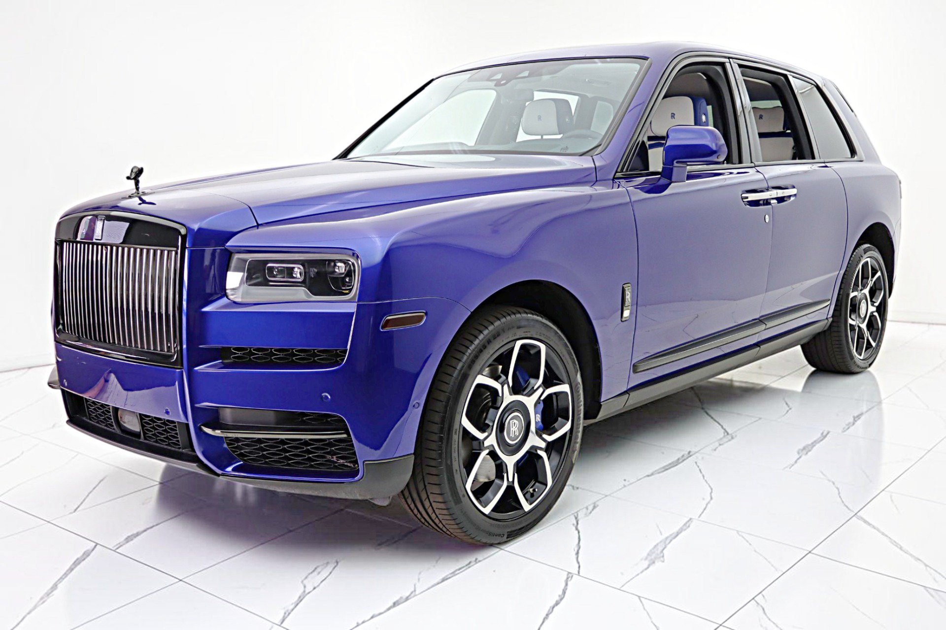Used 2023 Rolls-Royce Cullinan Black Badge w/ Driver's Package AWD/4WD image 1