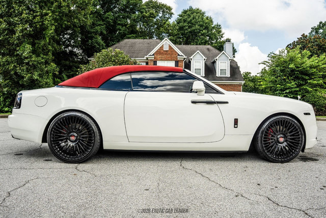 Used 2016 Rolls-Royce Dawn RWD image 19