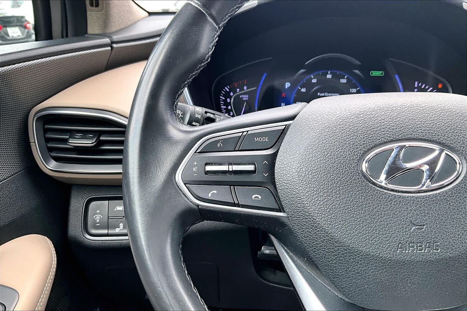 Used 2020 Hyundai Santa Fe SEL FWD image 24