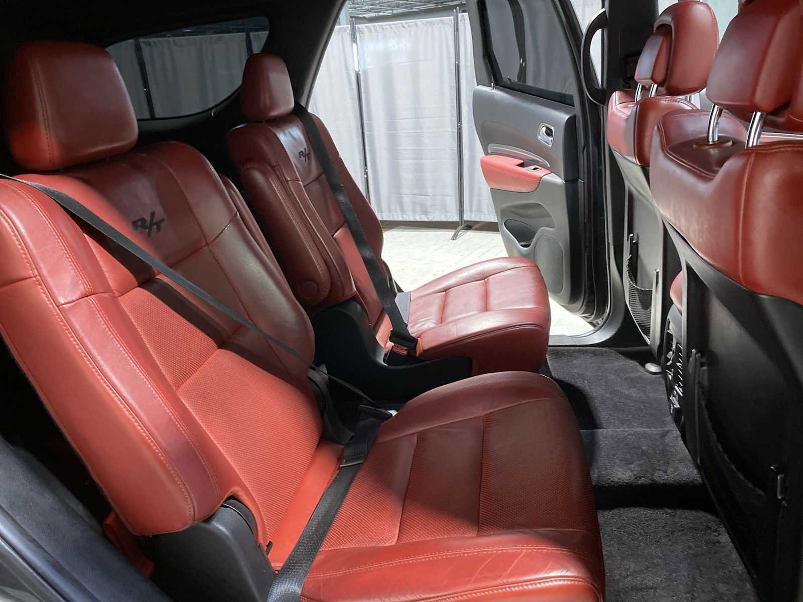 Used 2018 Dodge Durango R/T w/ Technology Group image 13