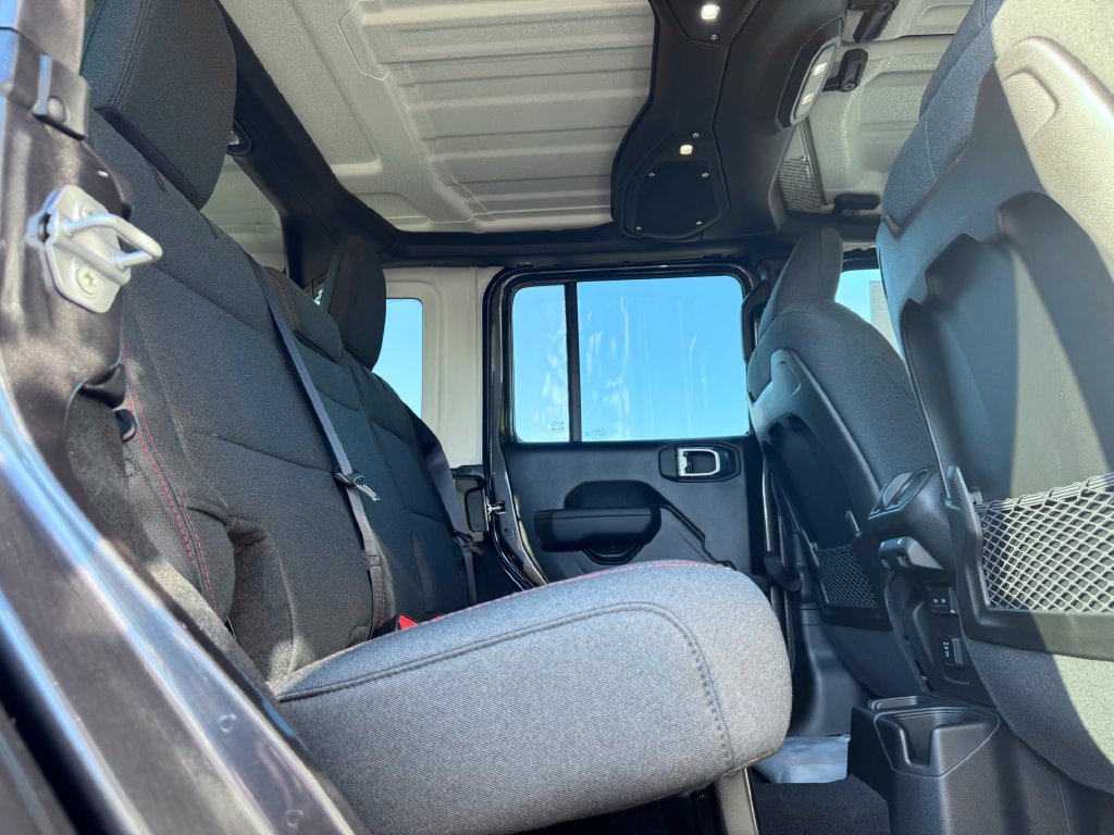 New 2027 Jeep Wrangler Unlimited Rubicon AWD/4WD image 12