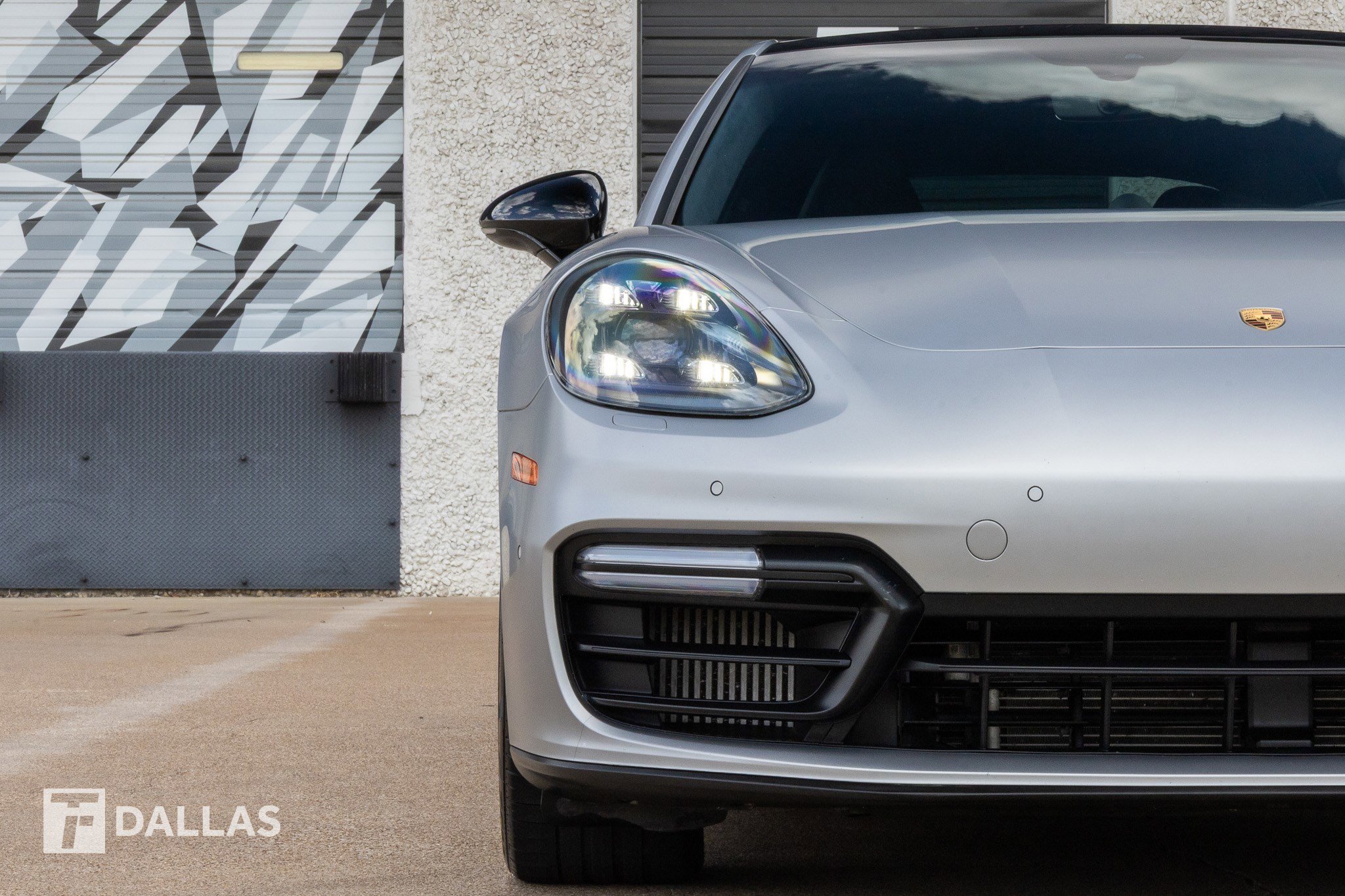 Used 2020 Porsche Panamera GTS image 4