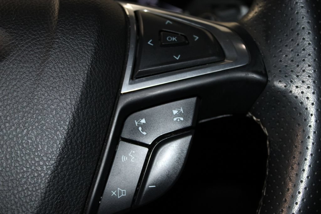 Used 2020 Ford Edge ST w/ Equipment Group 401A AWD/4WD image 25