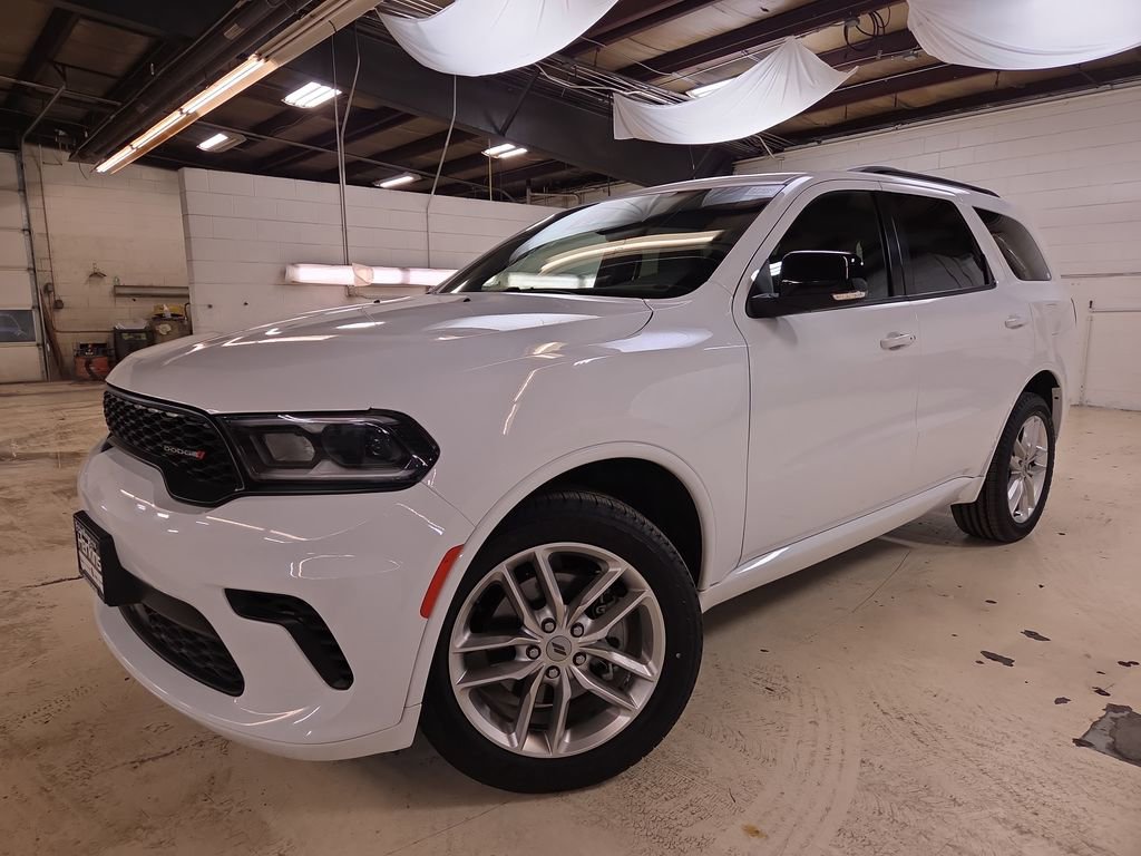 Used 2024 Dodge Durango GT image 1