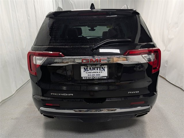 Used 2023 GMC Acadia Denali w/ Black Diamond Edition image 4