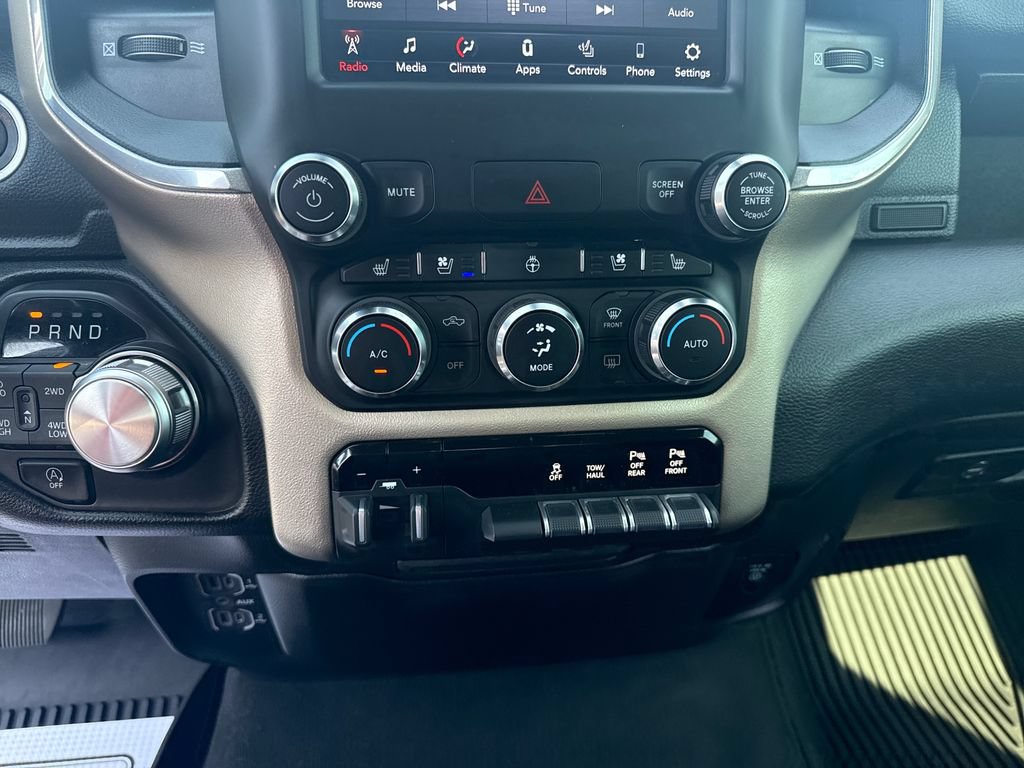 Used 2020 RAM 1500 Laramie AWD/4WD image 23
