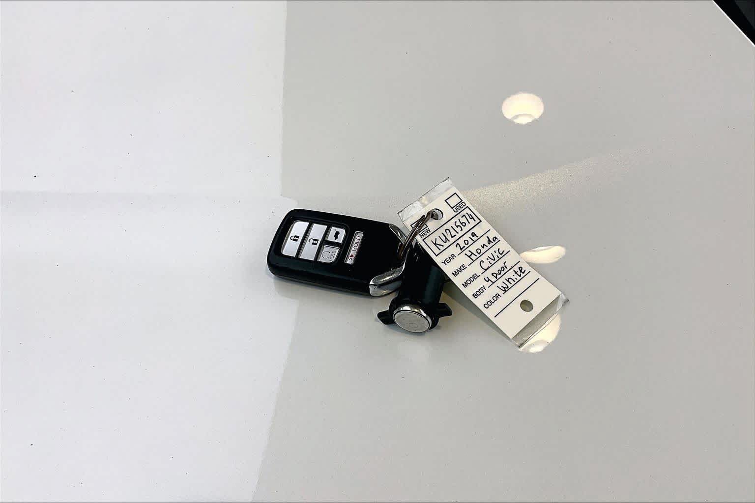 Used 2019 Honda Civic EX image 14