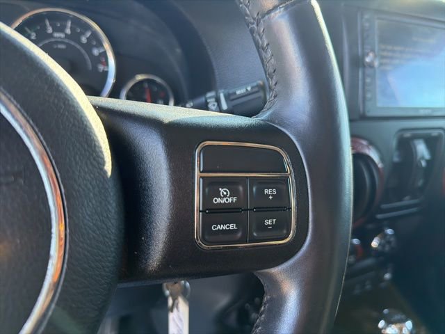Used 2013 Jeep Wrangler Unlimited Sahara image 26