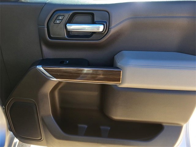 Used 2020 Chevrolet Silverado 1500 LT image 7