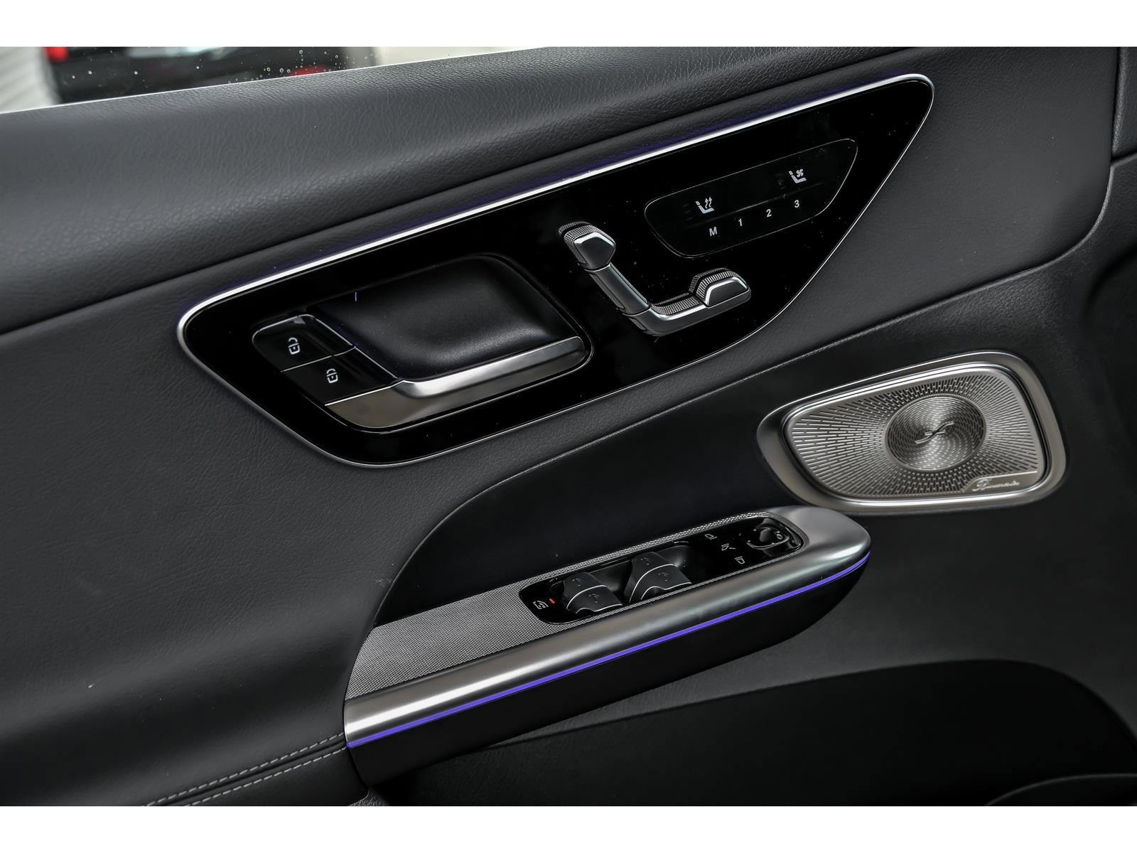 Certified 2026 Mercedes-Benz GLC 300 4MATIC image 9