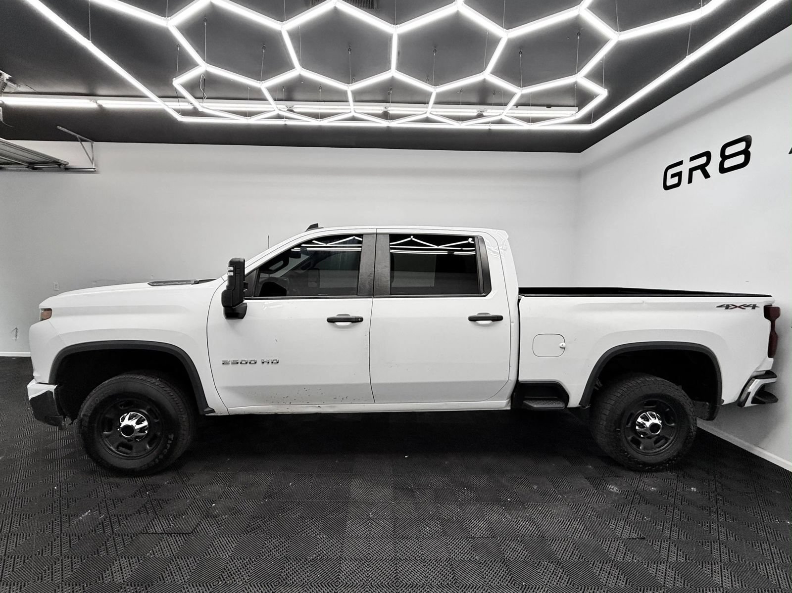 Used 2020 Chevrolet Silverado 2500 W/T w/ Gooseneck/5TH Wheel Package AWD/4WD image 4