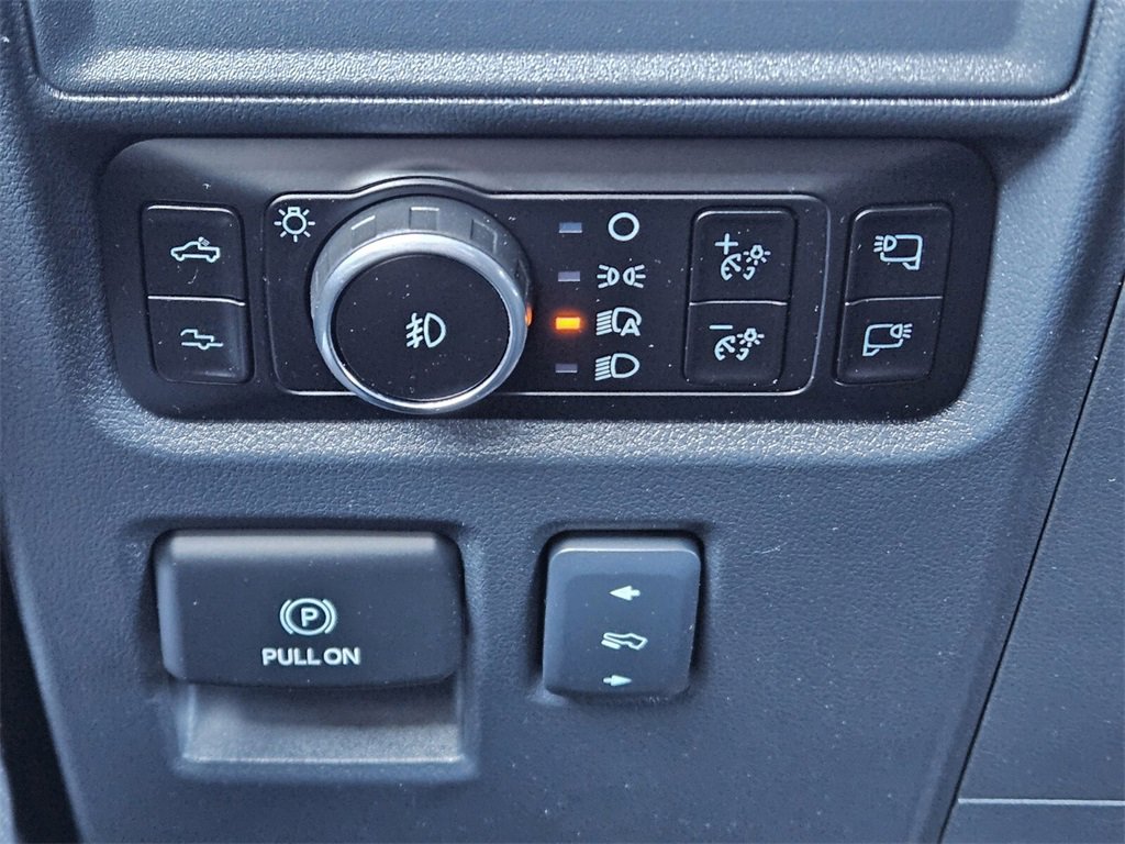 Used 2025 Ford F150 Raptor w/ Equipment Group 803A Raptor R image 21