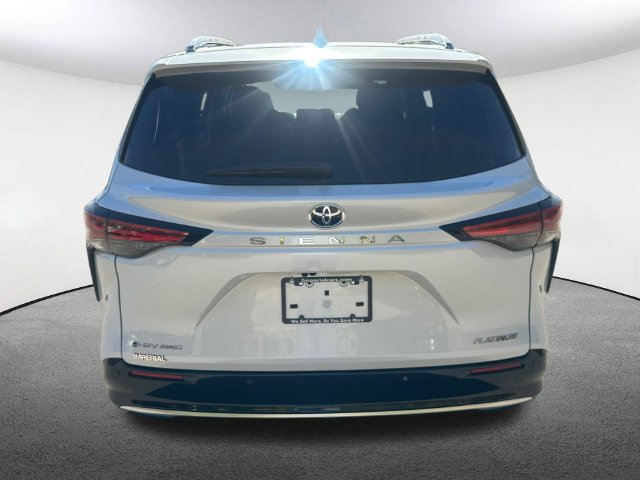New 2026 Toyota Sienna Platinum AWD/4WD image 8