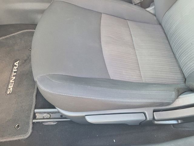 Used 2022 Nissan Sentra SV image 25