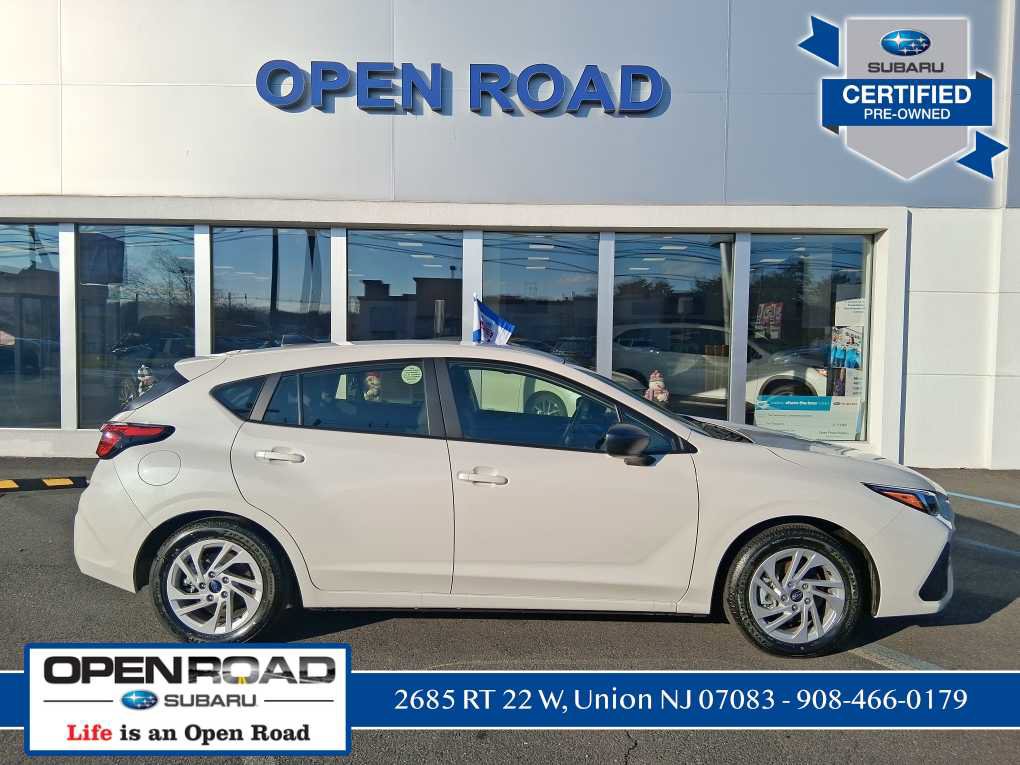 Certified 2025 Subaru Impreza 2.0i image 4