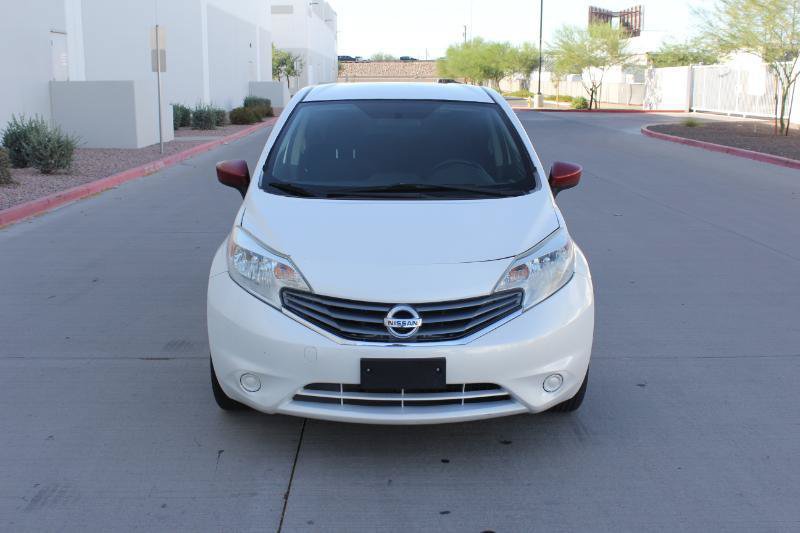 Used 2016 Nissan Versa Note SV FWD image 2