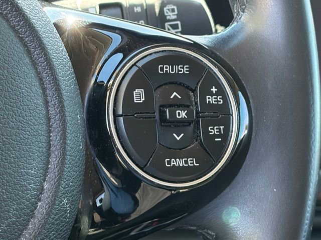 Used 2022 Kia Soul X-Line image 19