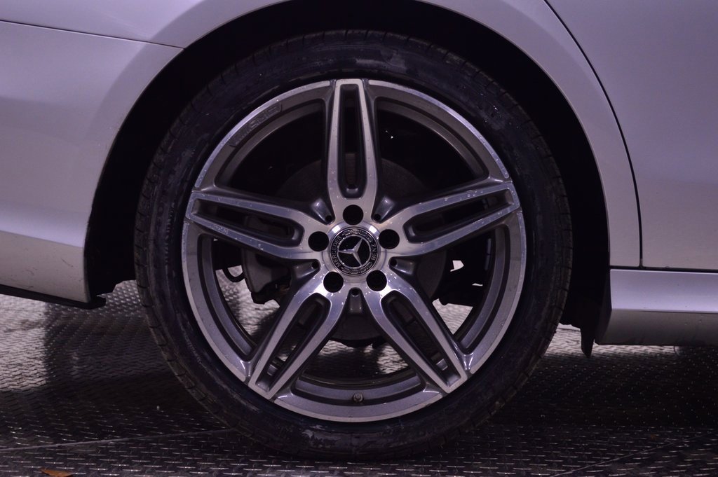 Used 2018 Mercedes-Benz E 300 E 300 image 15