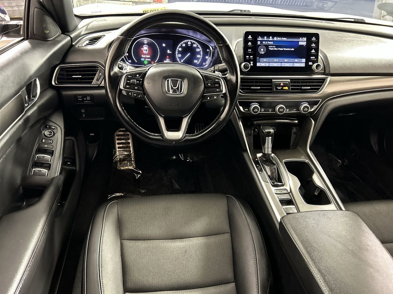 Used 2022 Honda Accord Sport image 22