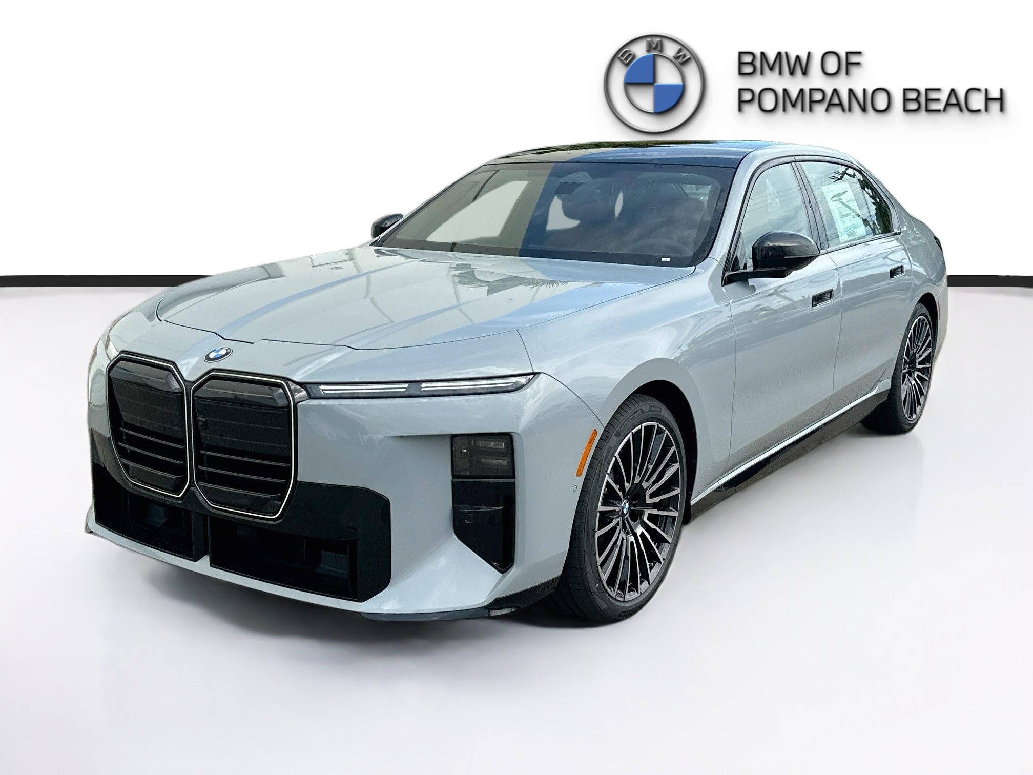 New 2027 BMW 740i w/ M Sport Professional Package RWD image 3