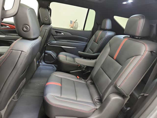 New 2026 Chevrolet Traverse RS w/ LPO, Floor Liner Package FWD image 42
