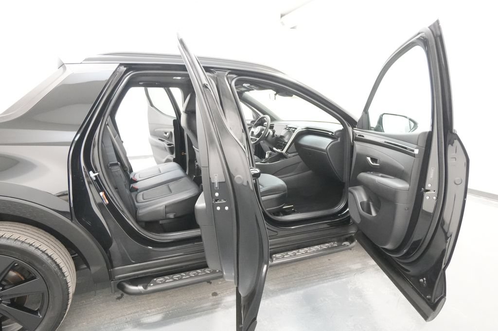 Used 2024 Hyundai Santa Cruz Night AWD/4WD image 31