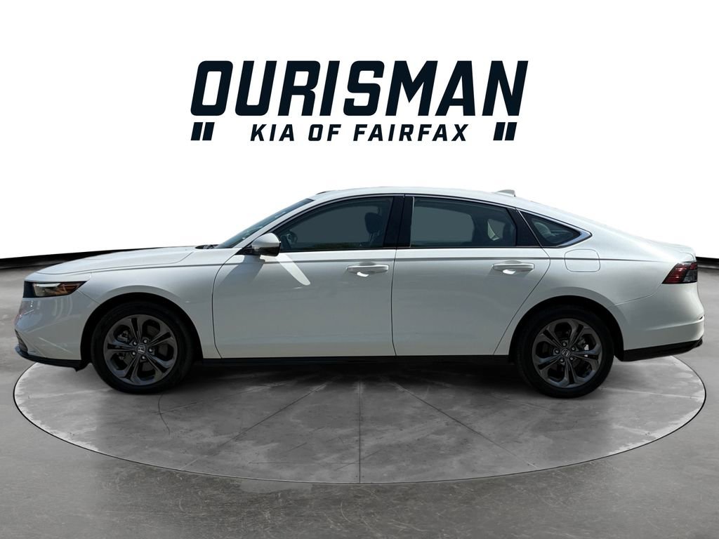 Used 2023 Honda Accord EX-L image 3