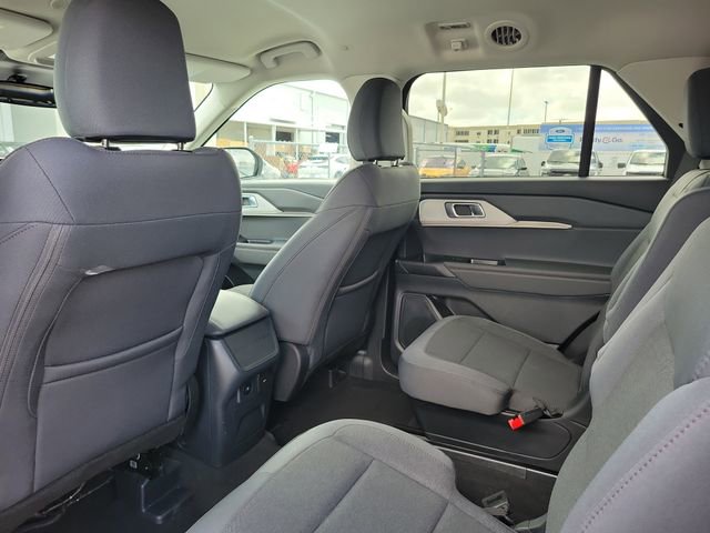 Used 2026 Ford Explorer Active RWD image 5