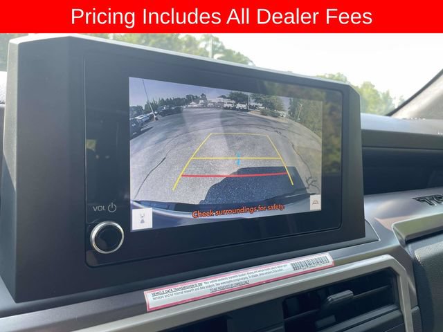 Used 2024 Toyota Tacoma SR5 AWD/4WD image 31