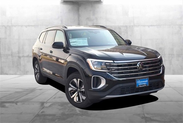 New 2026 Volkswagen Atlas SE image 2