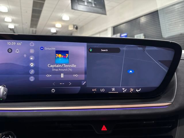 Used 2025 Buick Envision Sport Touring AWD/4WD image 25