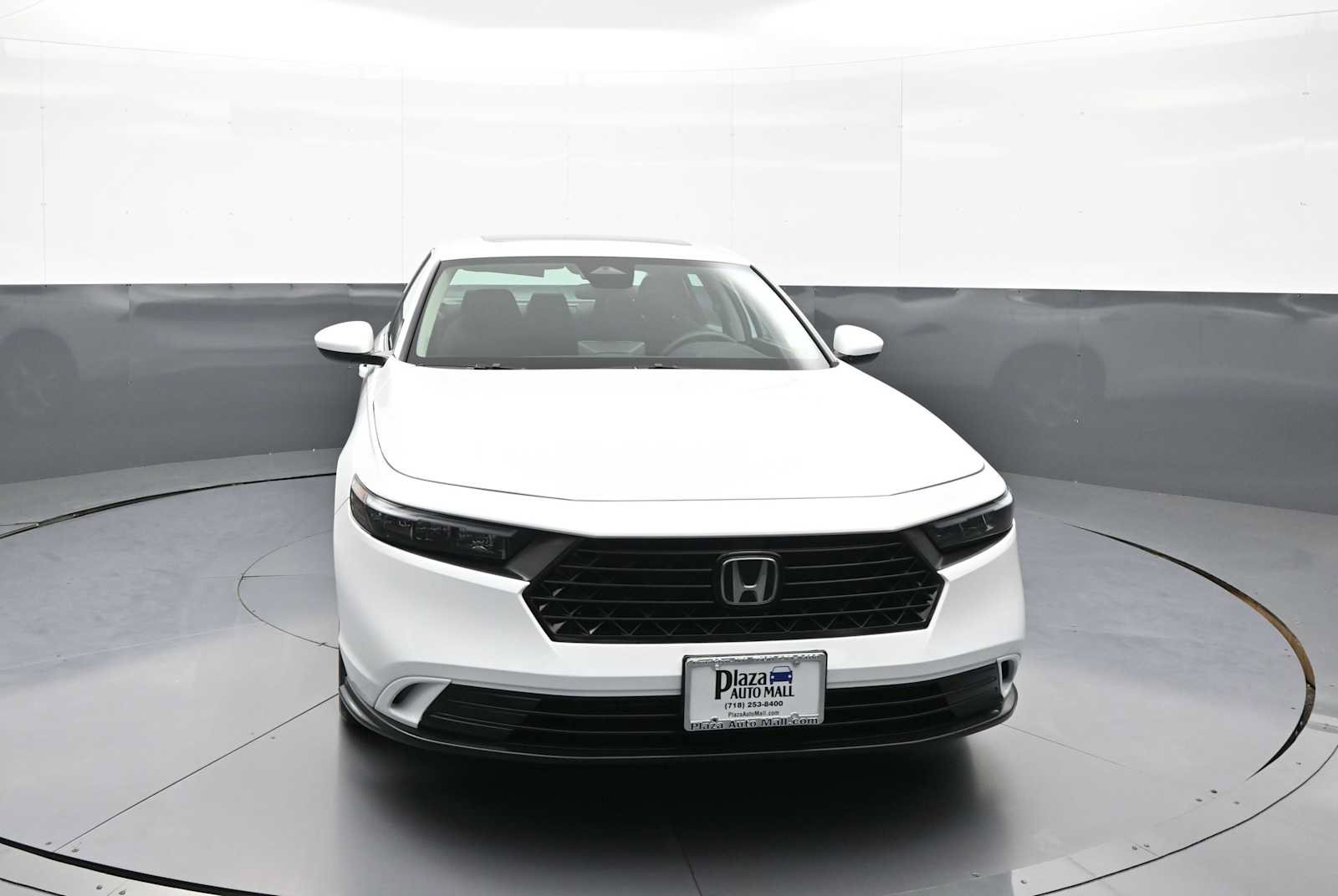 Certified 2024 Honda Accord EX image 2