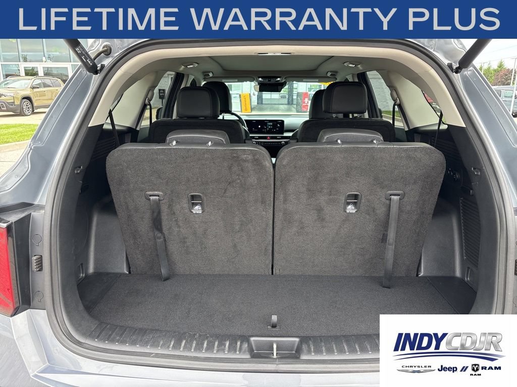 Used 2025 Kia Sorento X-Line EX AWD/4WD image 11