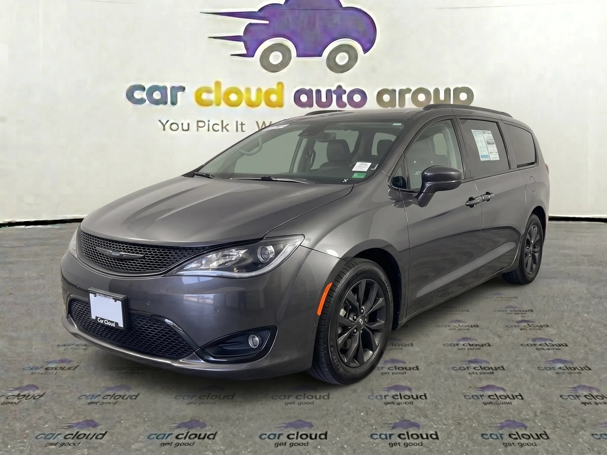 Used 2020 Chrysler Pacifica Touring-L w/ Advanced Safetytec Group FWD image 1