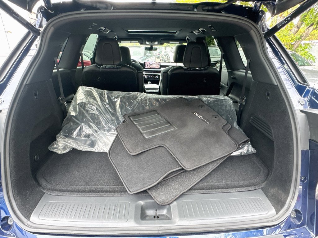 Used 2026 INFINITI QX60 Sport w/ Dark Cargo Package AWD/4WD image 29