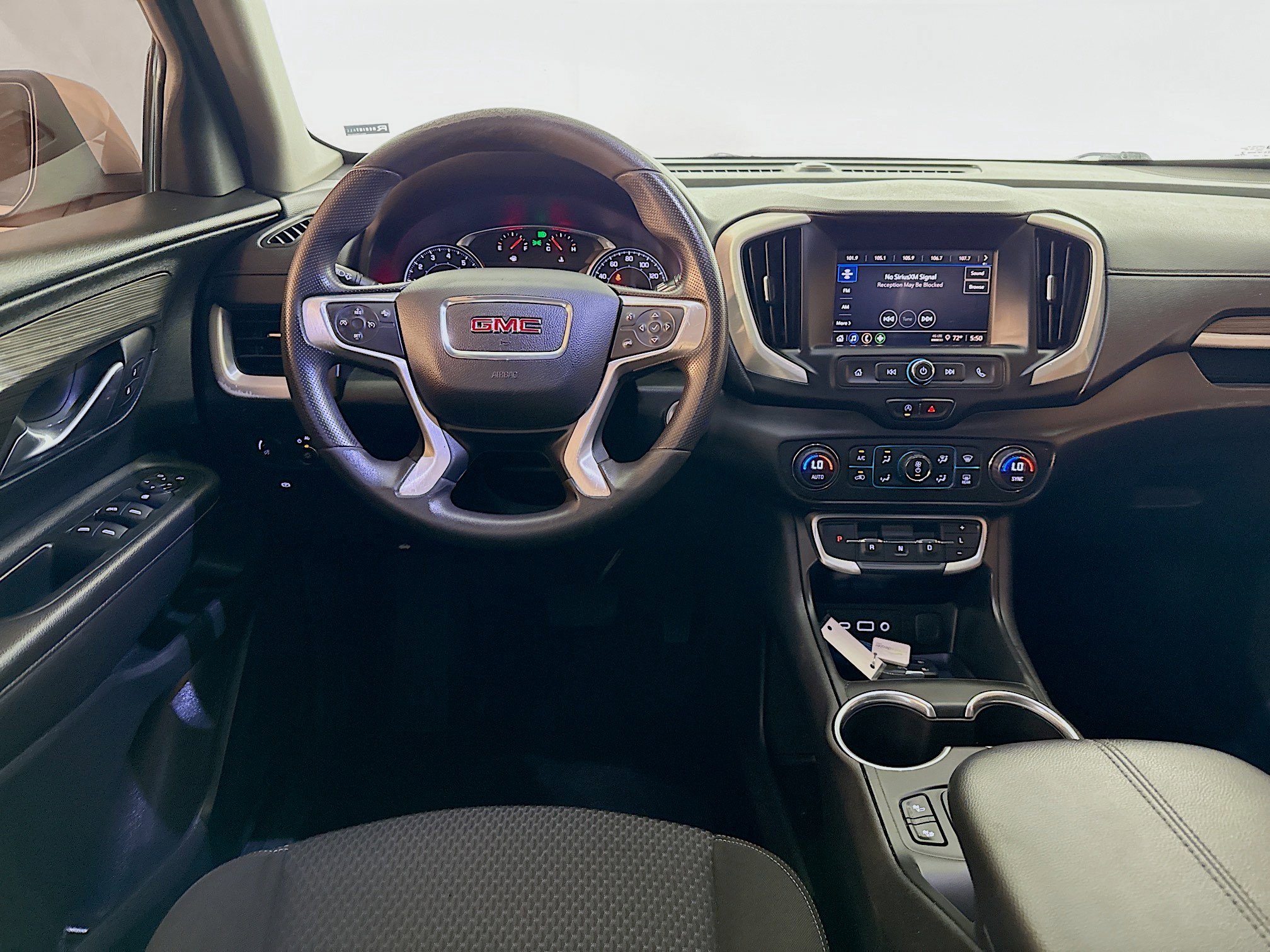 Used 2022 GMC Terrain SLE w/ Driver Convenience Package image 26