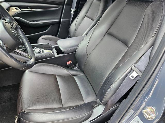 Used 2023 MAZDA MAZDA3 s FWD image 13