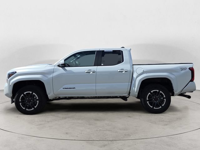 Used 2025 Toyota Tacoma TRD Sport w/ TRD Sport Upgrade Package AWD/4WD image 2