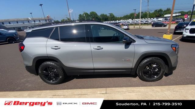 Certified 2023 GMC Terrain AT4 w/ Infotainment Package II AWD/4WD image 11